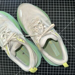 Hoka BONDI 8 WIDE